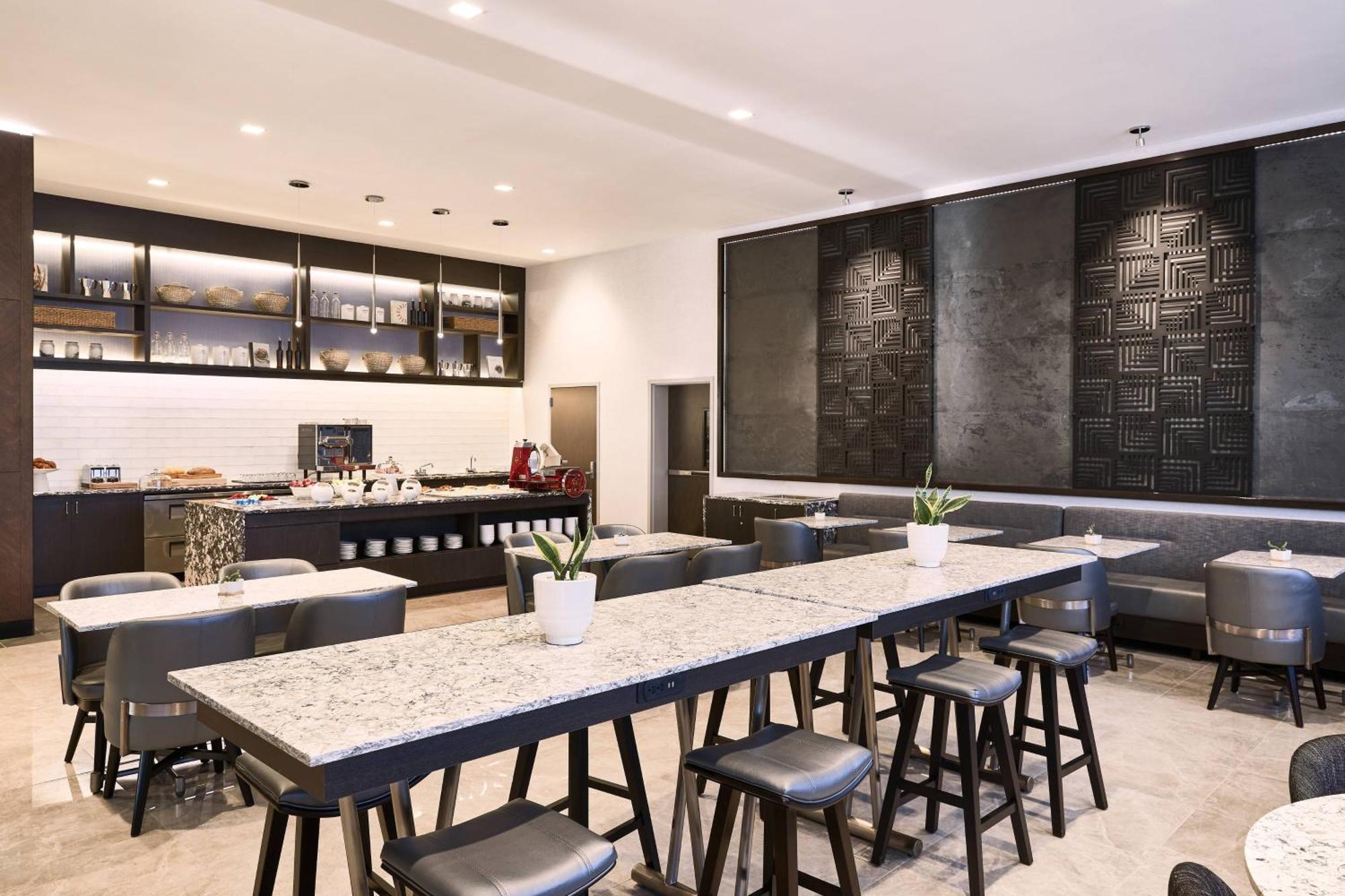 Ac Hotel By Marriott Bridgewater Esterno foto