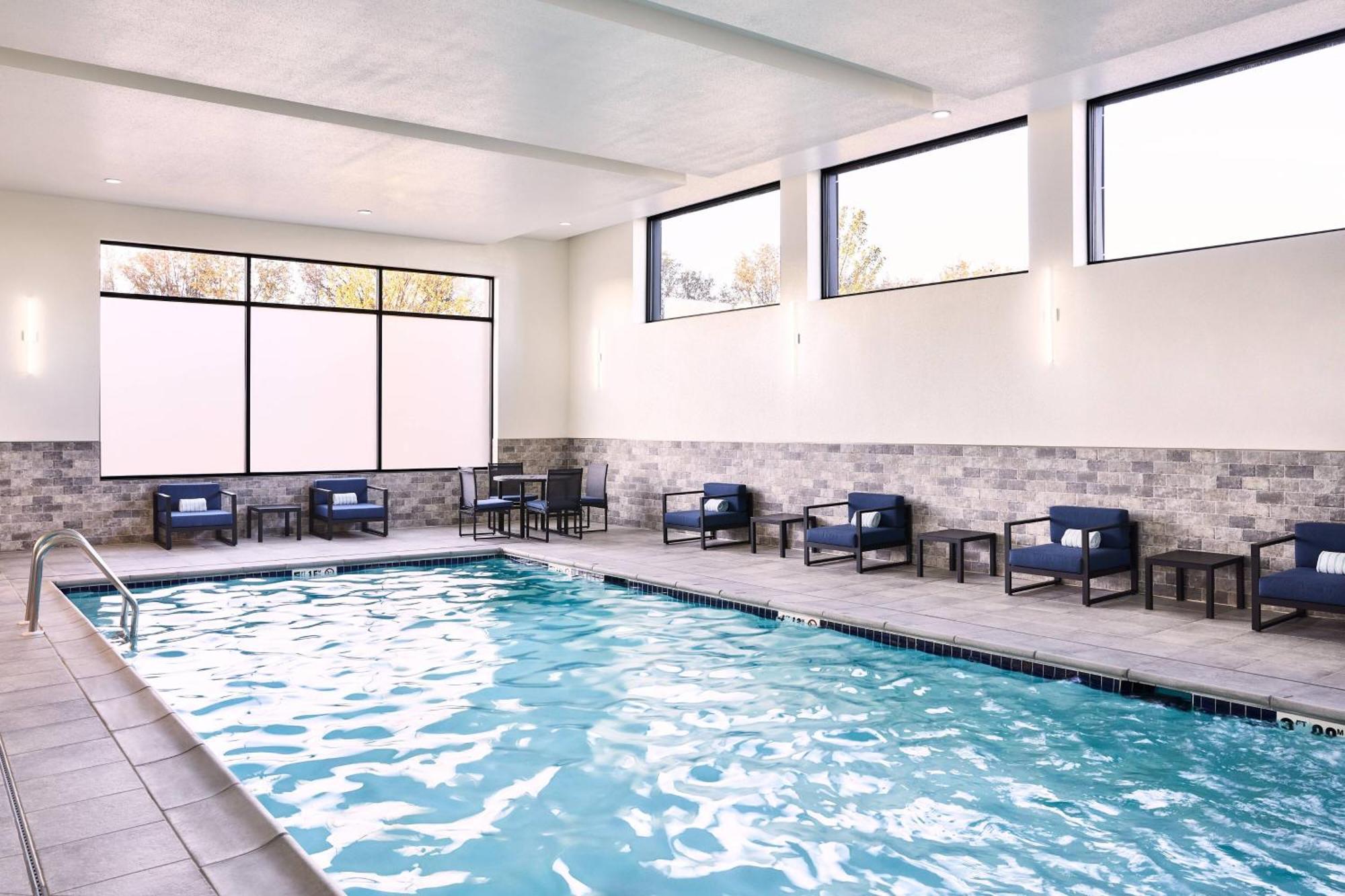 Ac Hotel By Marriott Bridgewater Esterno foto